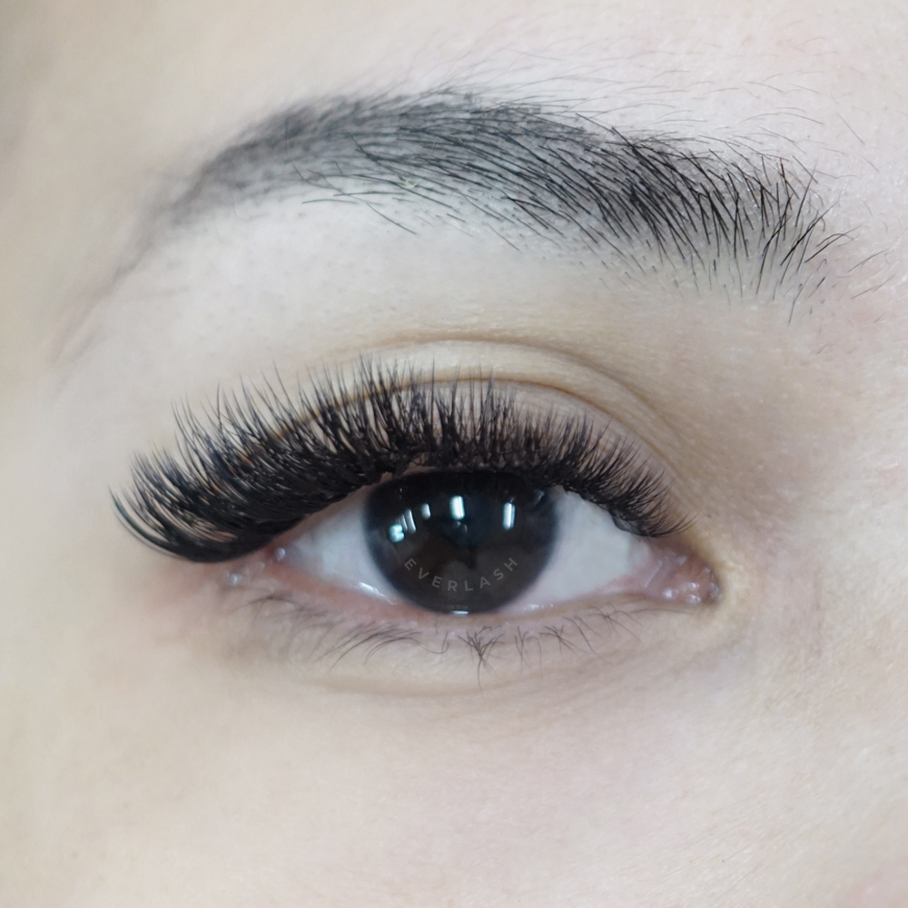 61b70780fb5ed8783608c69e_glam volume